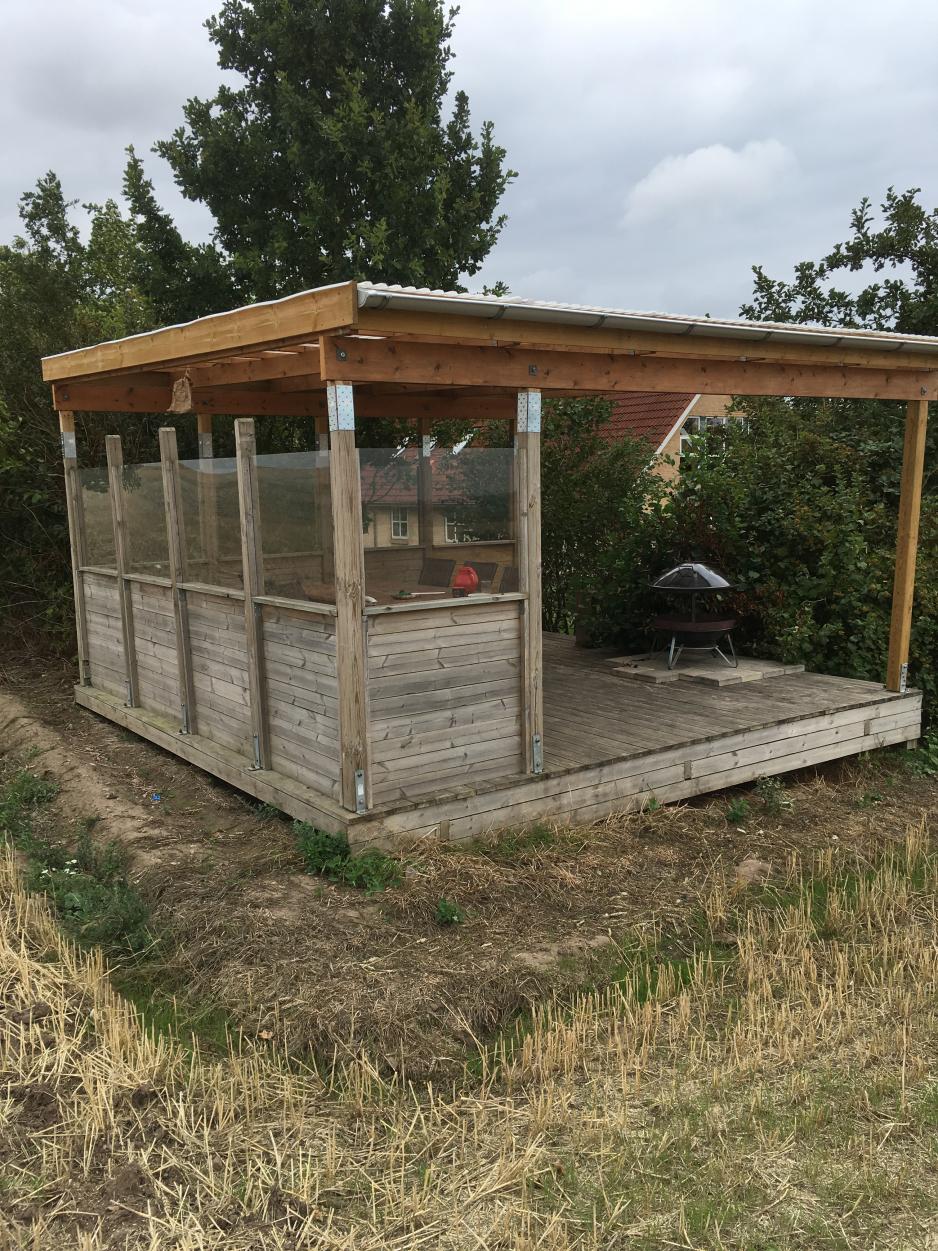 Terrasse med JärboPro Trapetstak