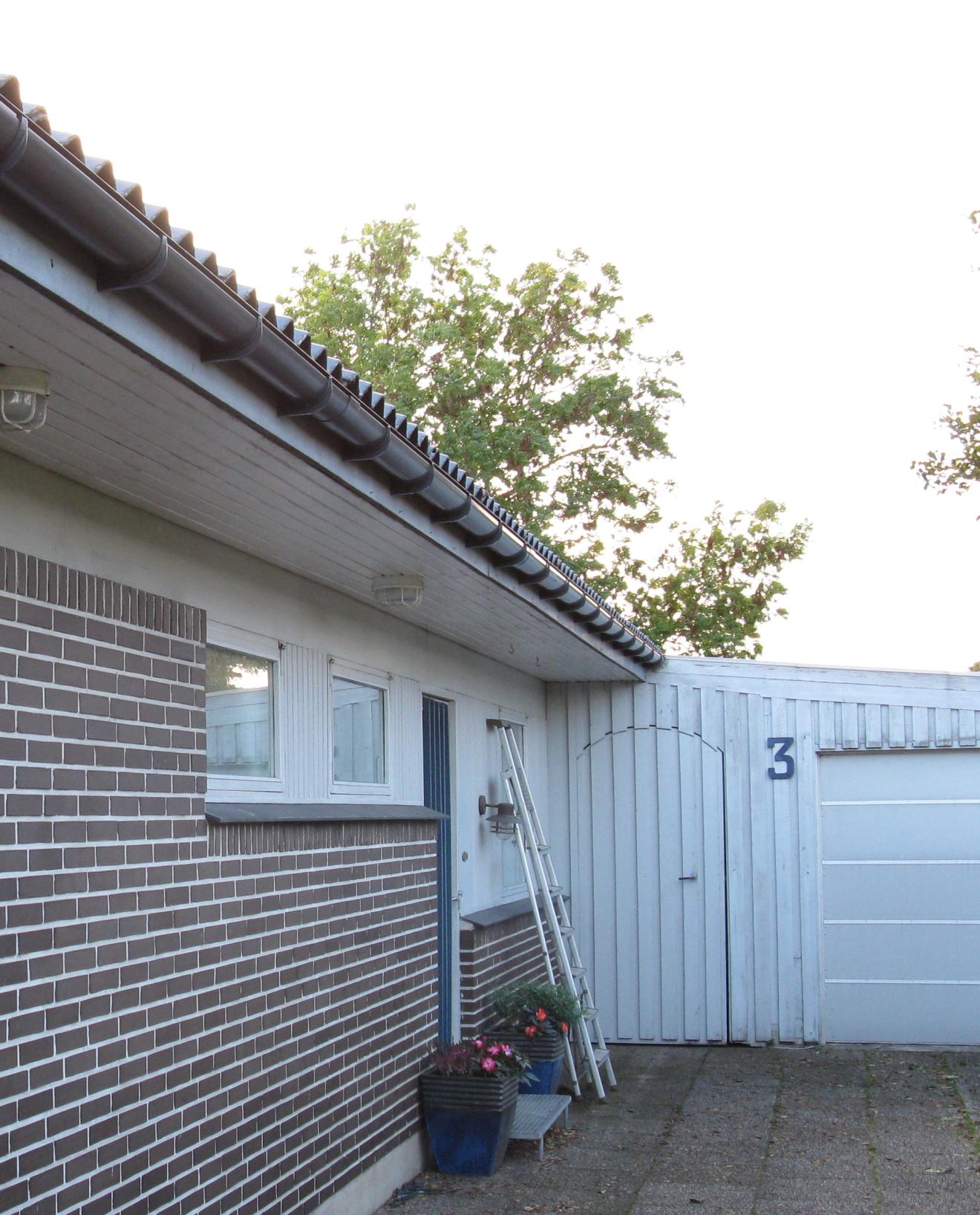 Renovering med nya plasthängrännor